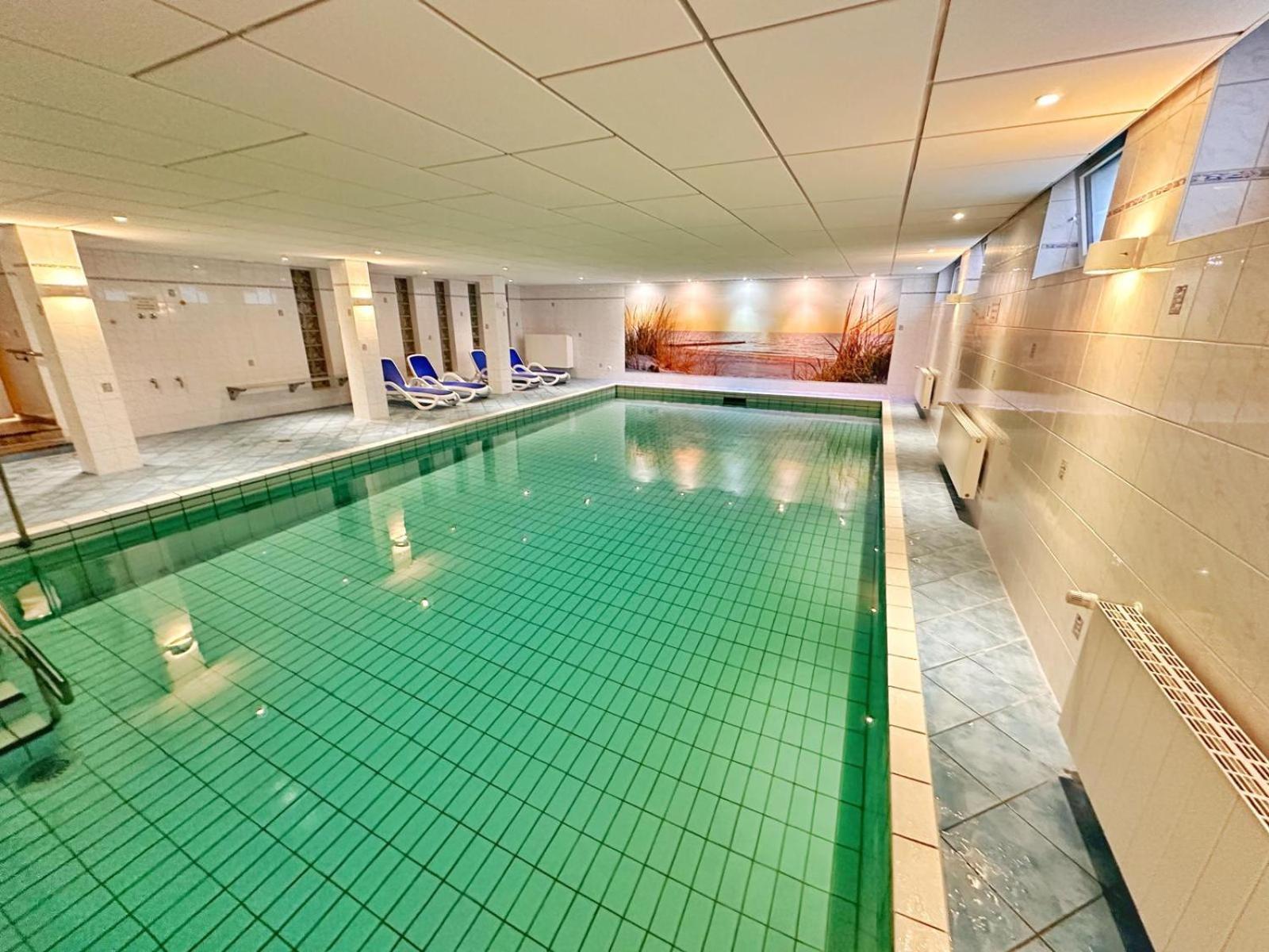 クックスハーフェンWatt & Wind - Tolles Schwimmbadアパートメント エクステリア 写真